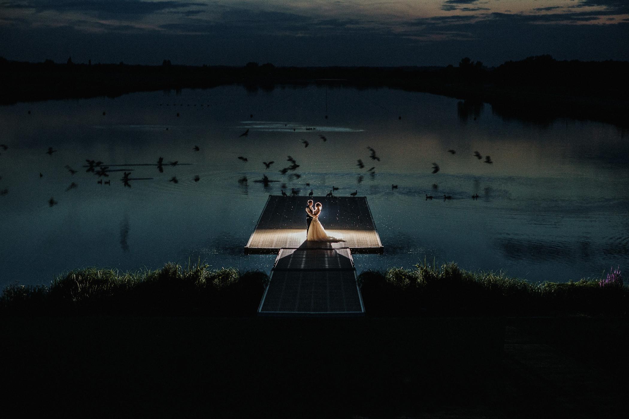 Oxfordshire wedding photographer